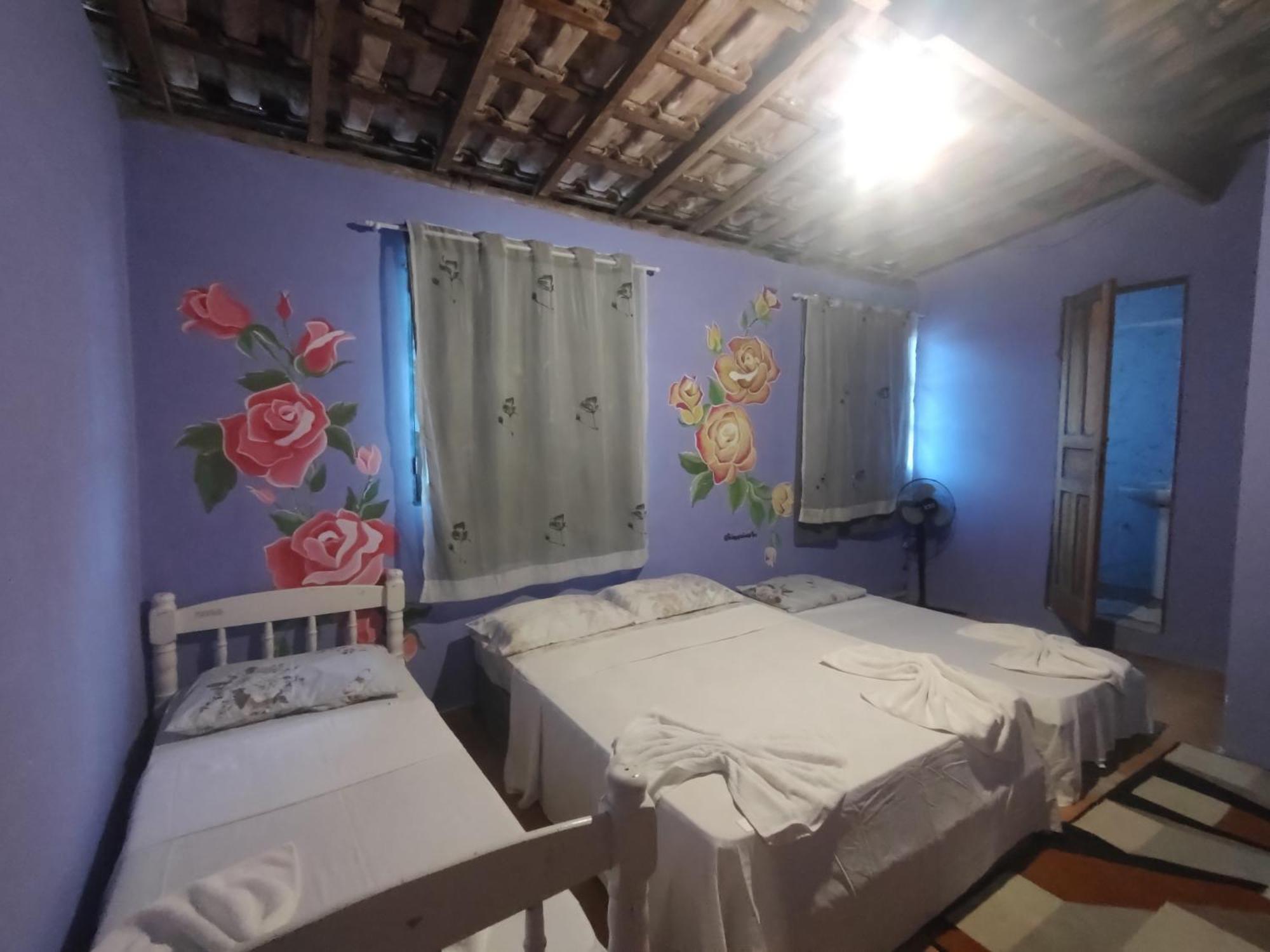 Quarto Rosas 2 A 5 Pessoas Centro Praia Do Pontal Paraty Exterior foto